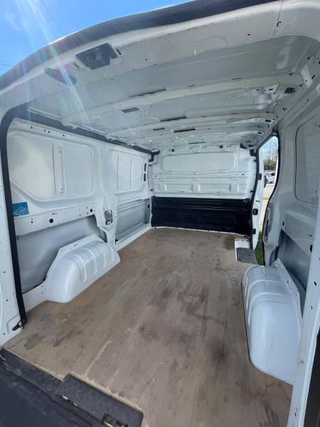 2 portes arrières vitrés clim